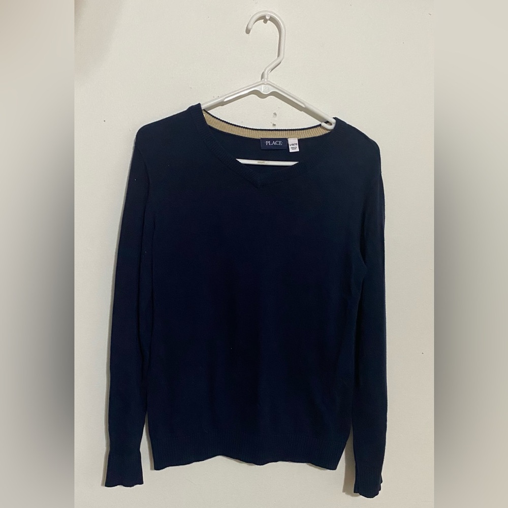knitted crew neck